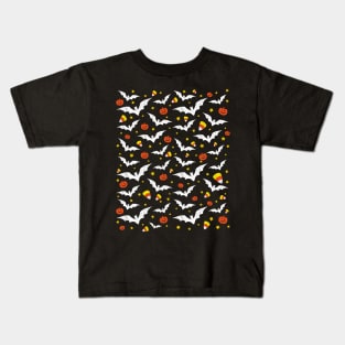 Halloween Pattern - Candy Corn, Bats And Pumpkins Kids T-Shirt